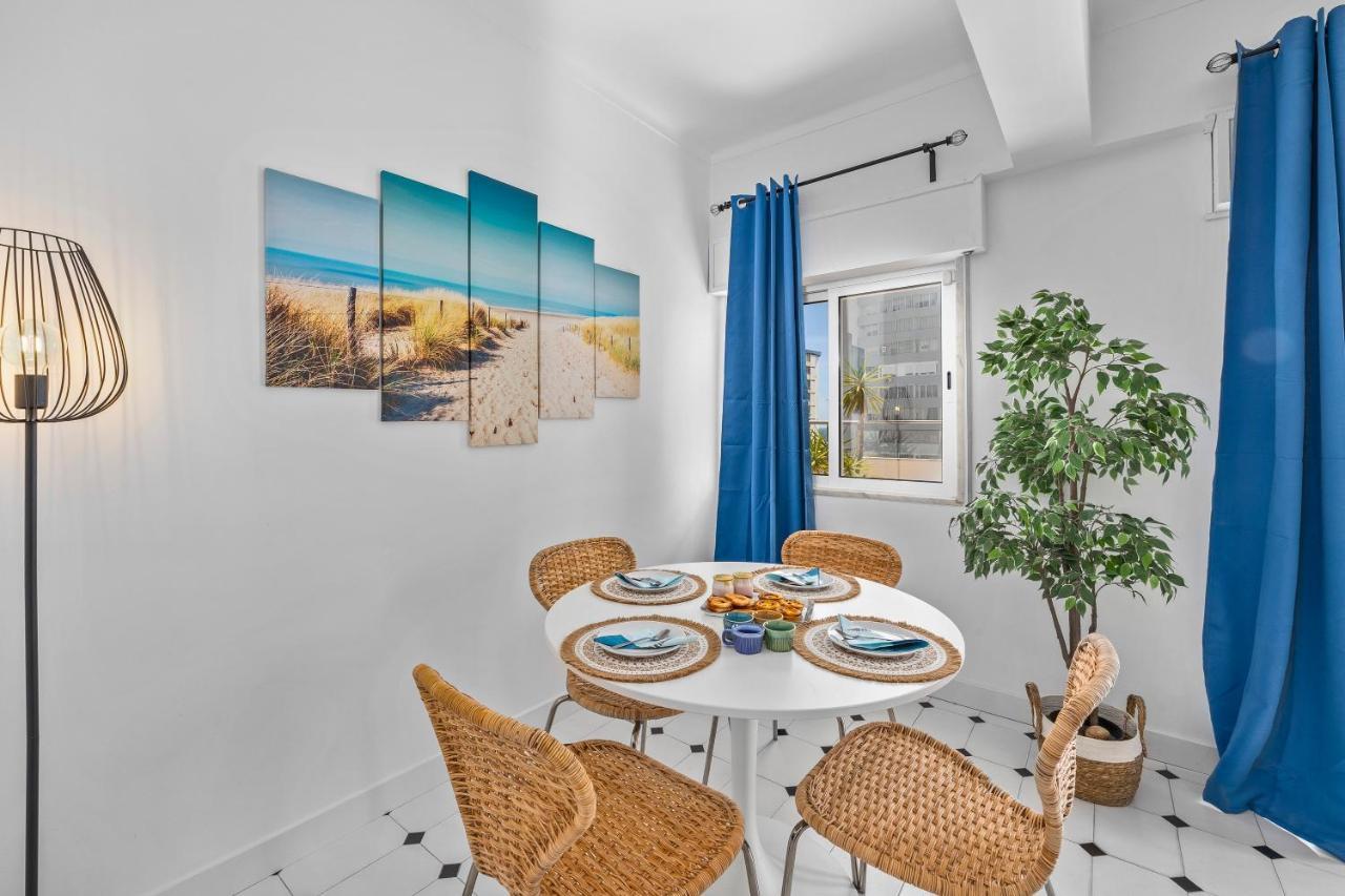 Seaview Penthouse In Algarve With Spacious Terrace Quarteira Kültér fotó
