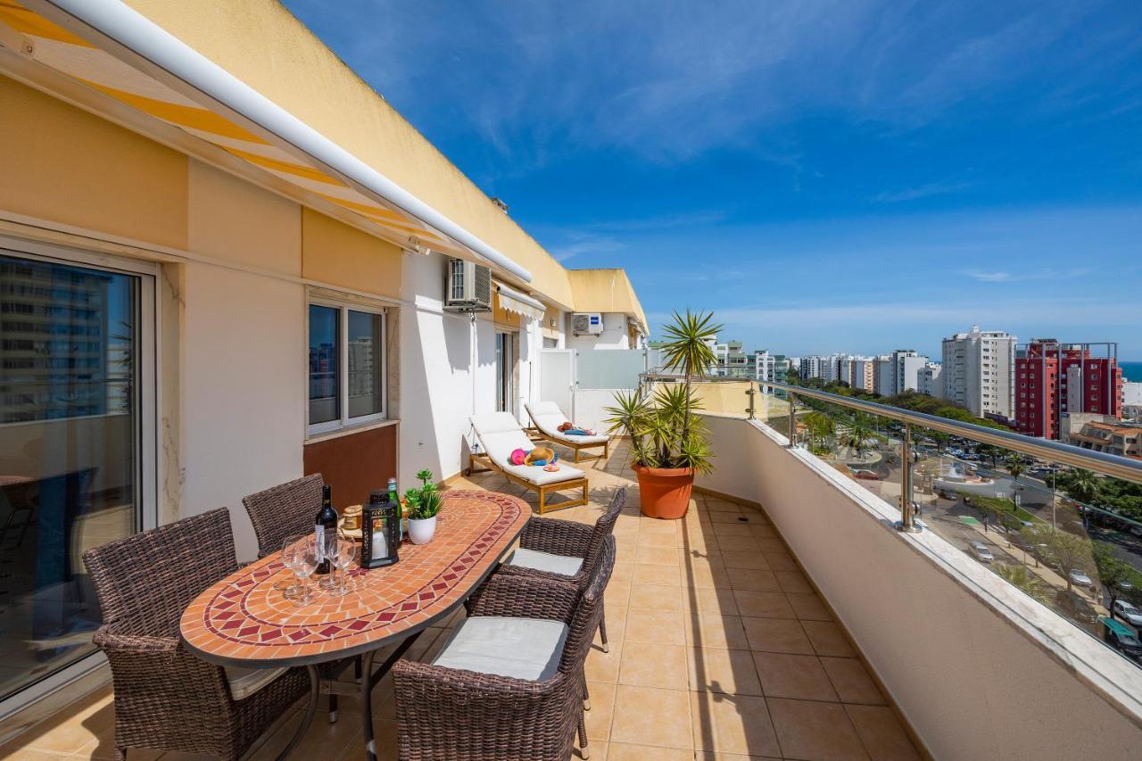 Seaview Penthouse In Algarve With Spacious Terrace Quarteira Kültér fotó